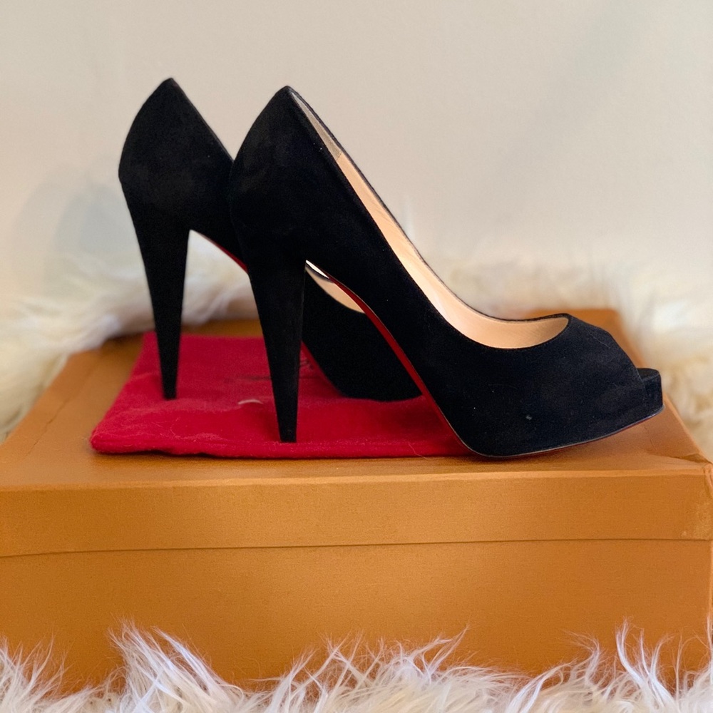 Christian Louboutin Very Prive Velour Heels